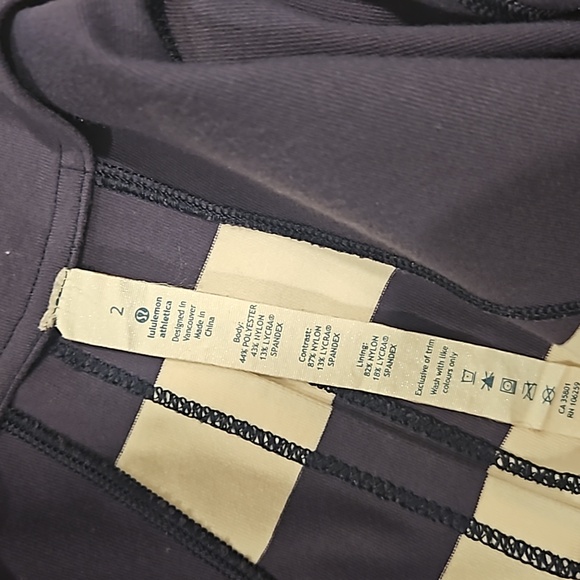 Lululemon Forme Jacket - Picture 9 of 9